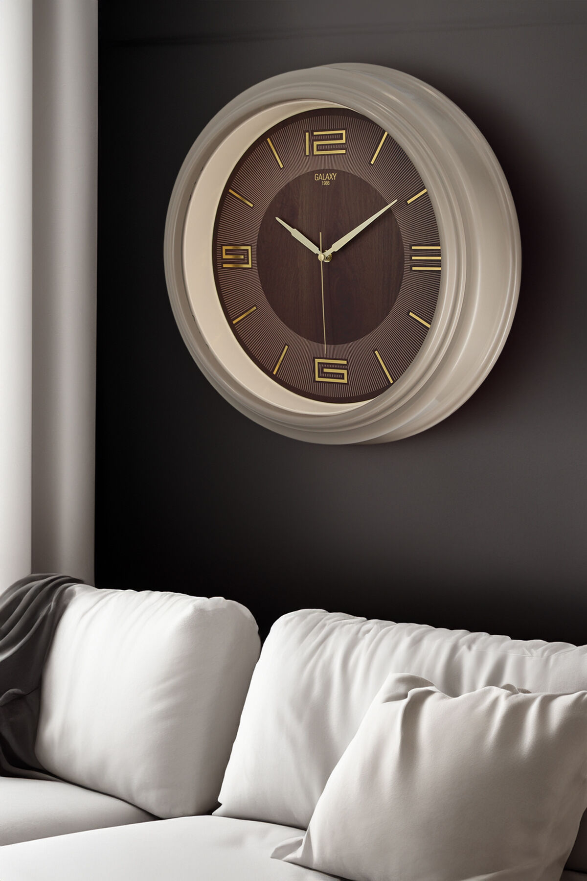 Galaxy Premium Duvar Saati Krem Kasa Kumbeji Çerçeve Rakamlı 45 Cm.