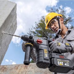 CAT DX2150 18Volt/4.0Ah 2.8J Li-ion Çift Akülü Kömürsüz Profesyonel SDS-Plus Kırıcı/Delici