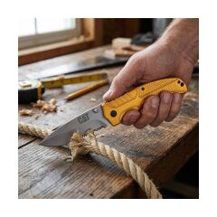 CAT DA980006 Kemer Askı Kancalı Katlanabilir 20CM Paslanmaz Çelik Sarı Kamp Çakısı